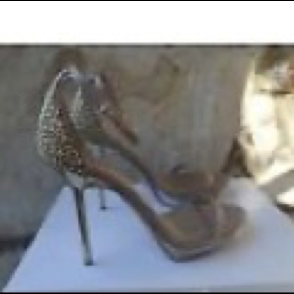 WORN Once Authentic Burberry Gold and beaded heels - Picture 1 of 7